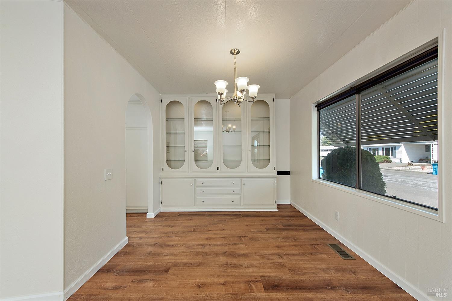92 Westgate Cir