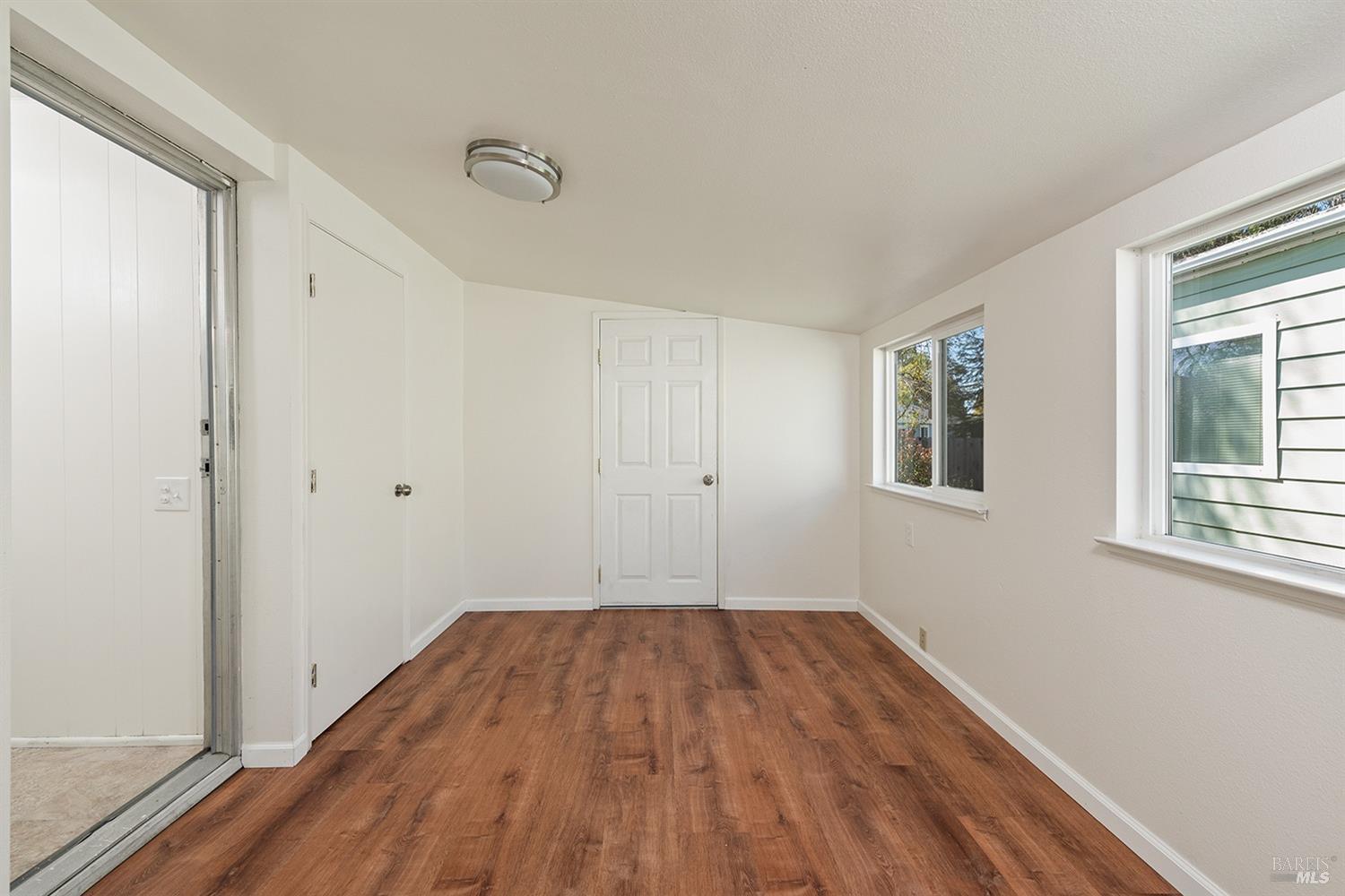 92 Westgate Cir