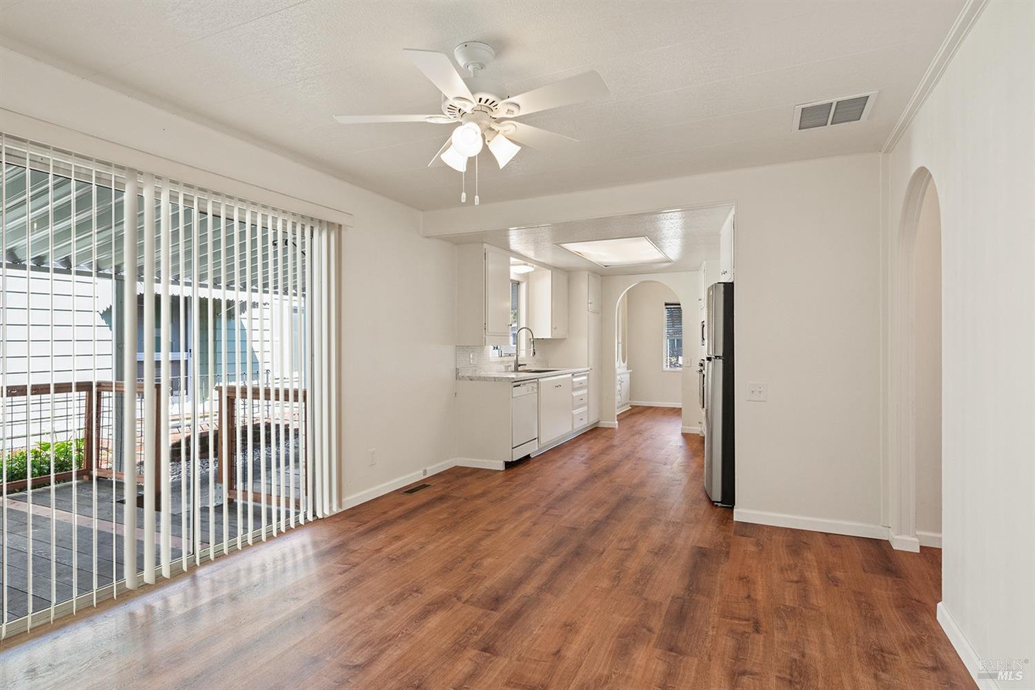92 Westgate Cir