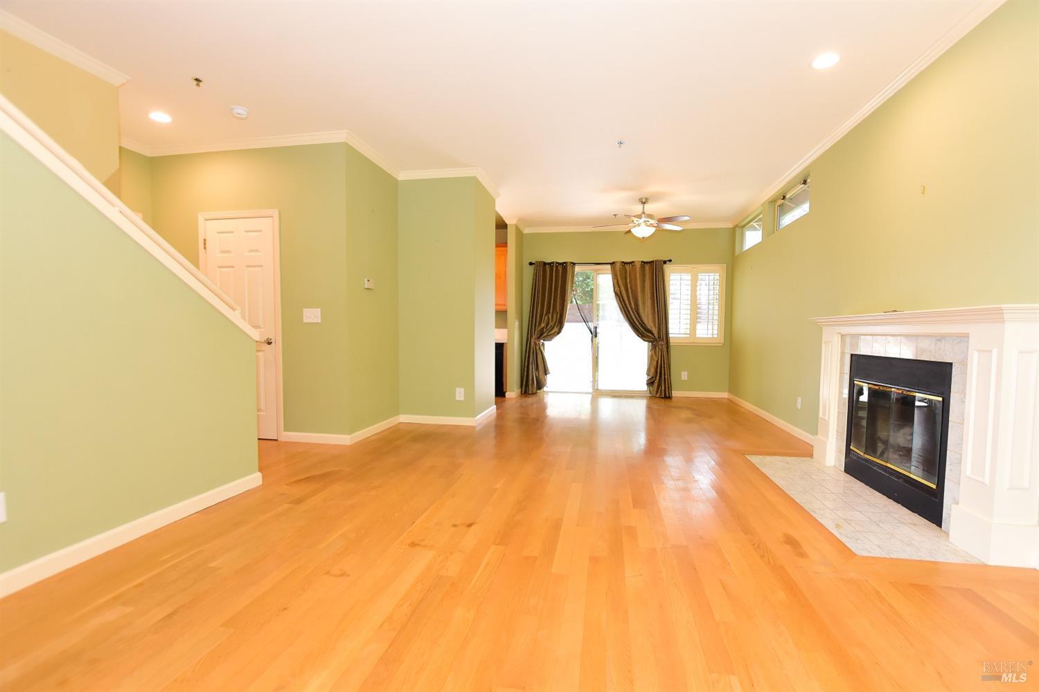 14 Avalon Ct