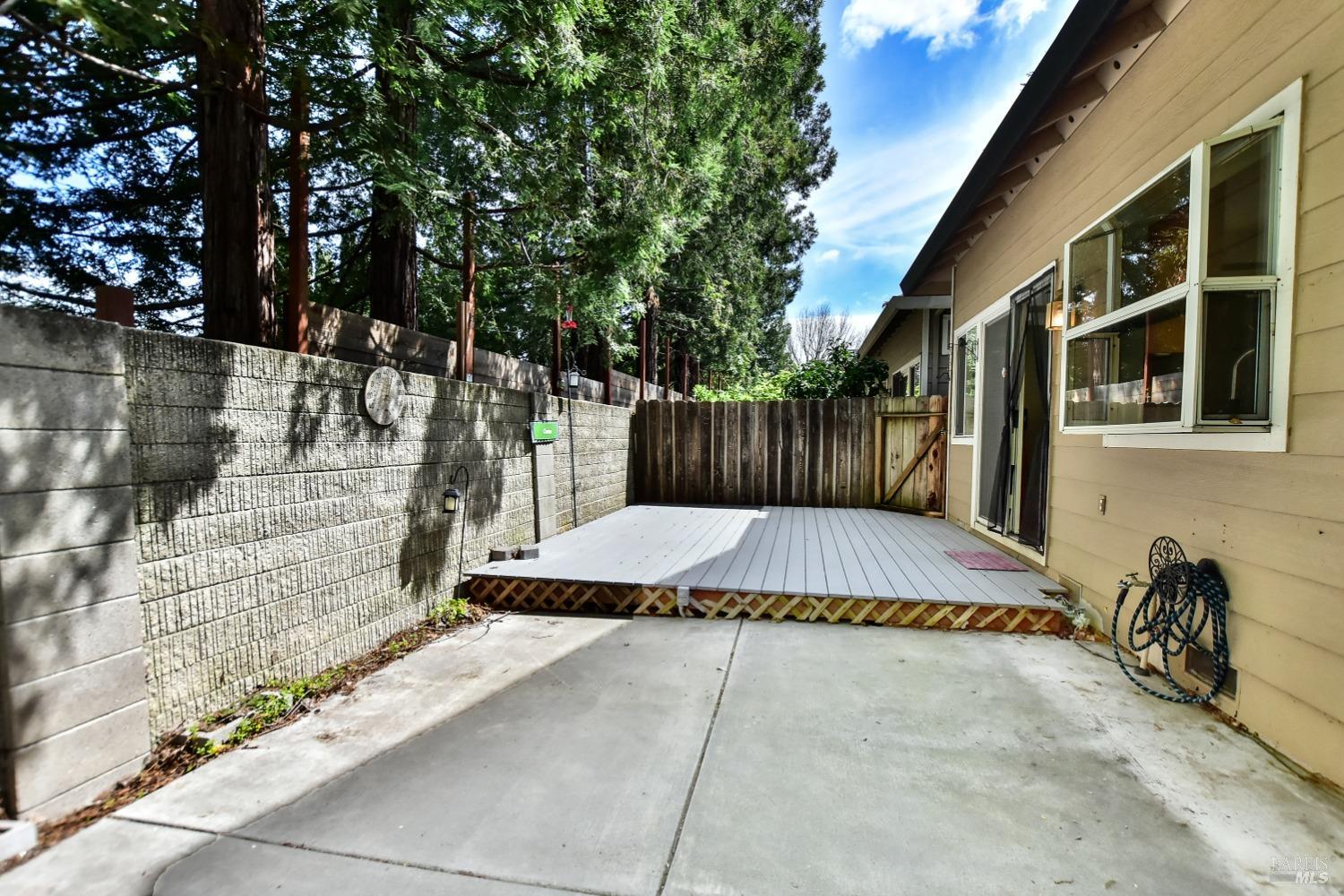 14 Avalon Ct