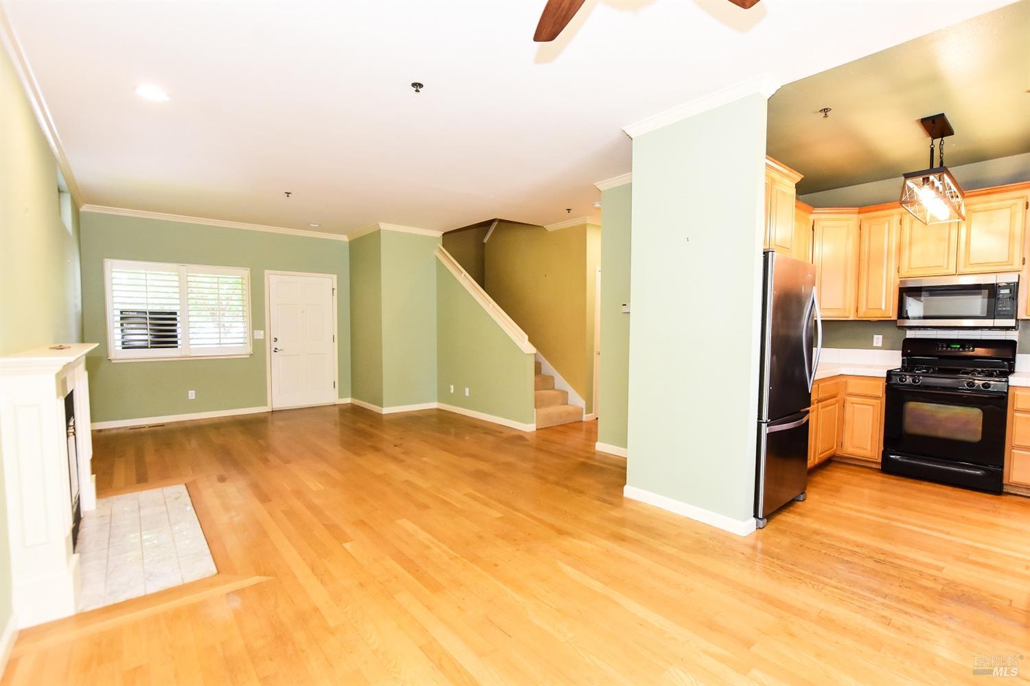 14 Avalon Ct