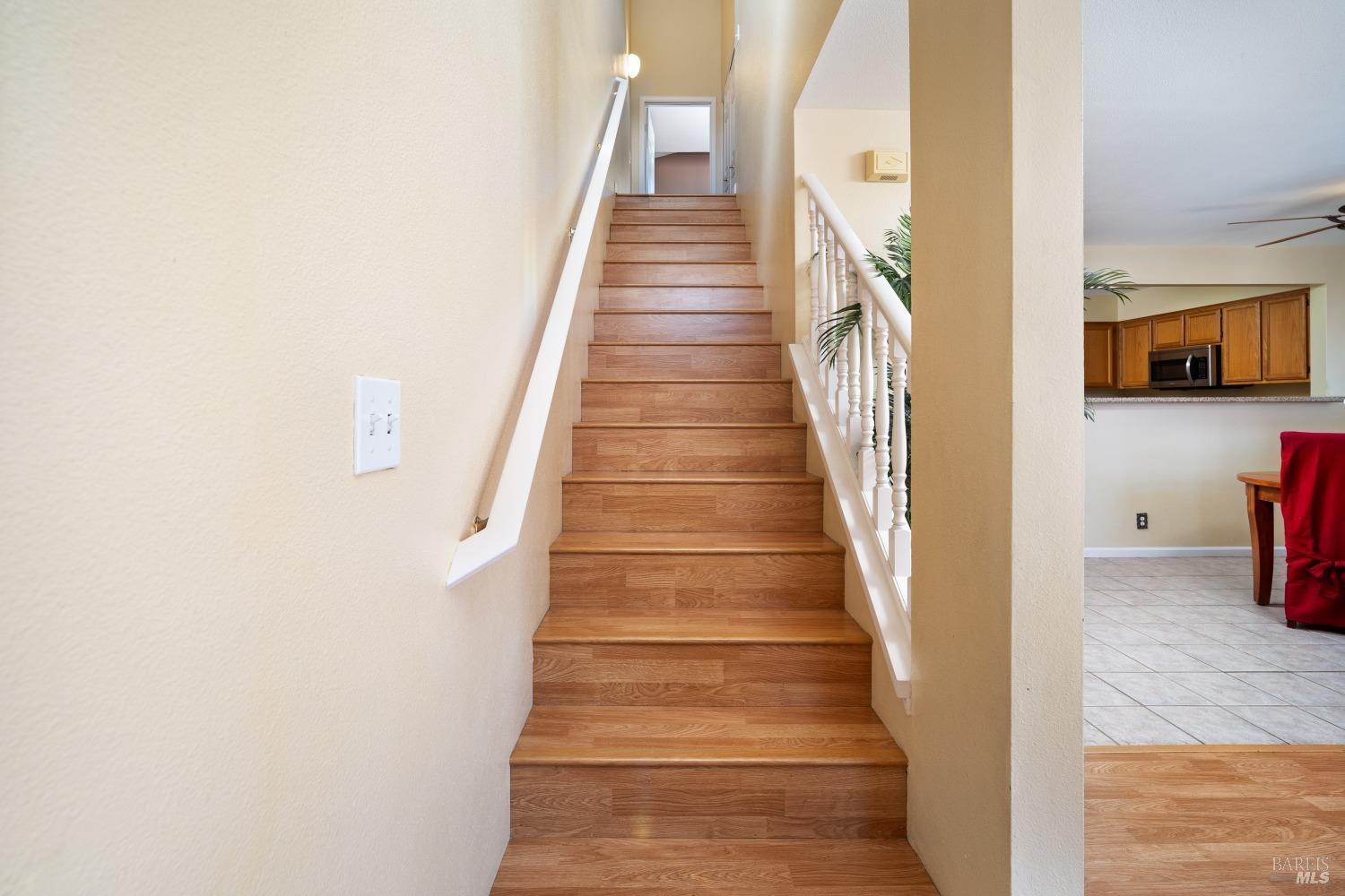 628 Ryan Ln