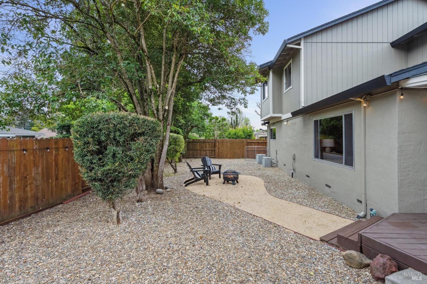 1078 Estes Dr