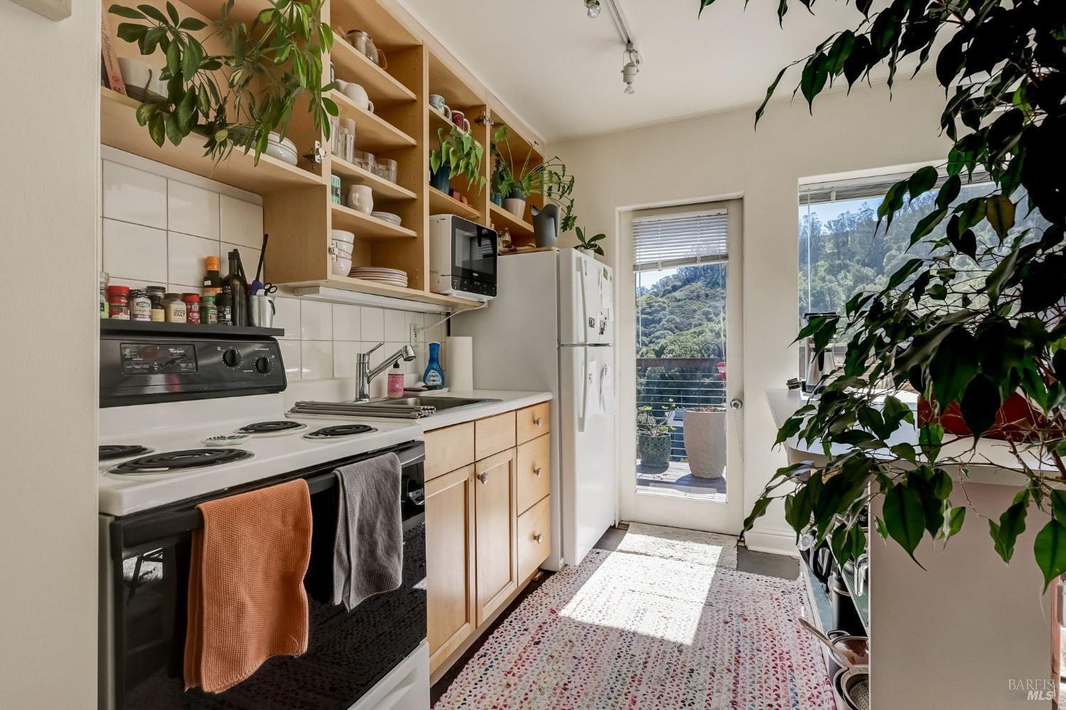 508-510 Sausalito Blvd