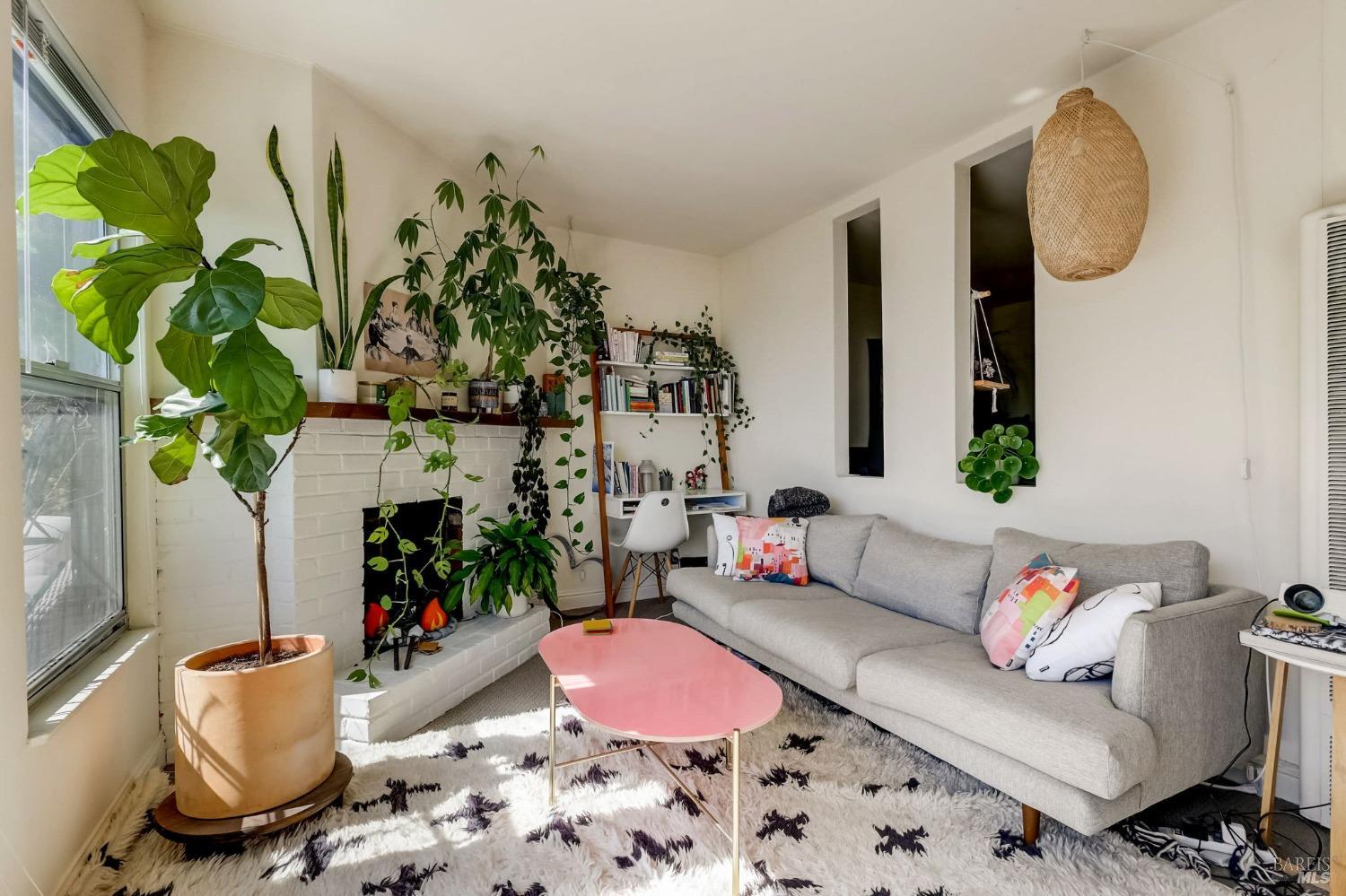 508-510 Sausalito Blvd