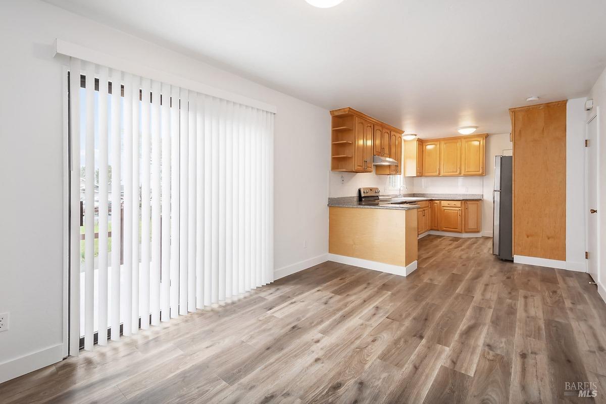21 Windward Dr
