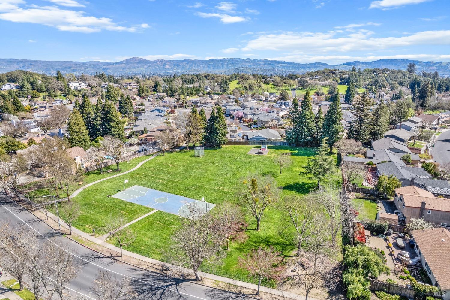 1109 Ironstone Ln