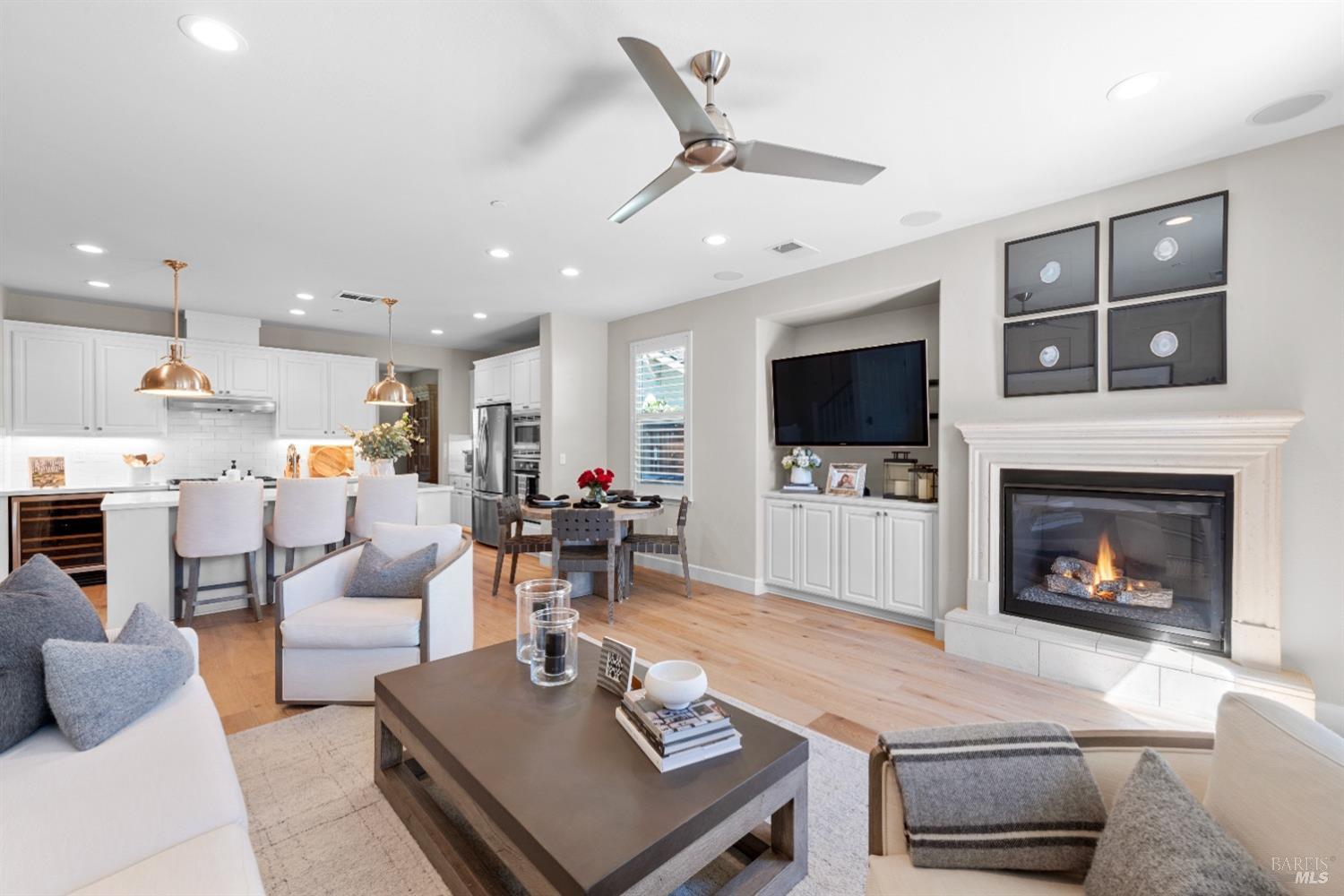 1109 Ironstone Ln