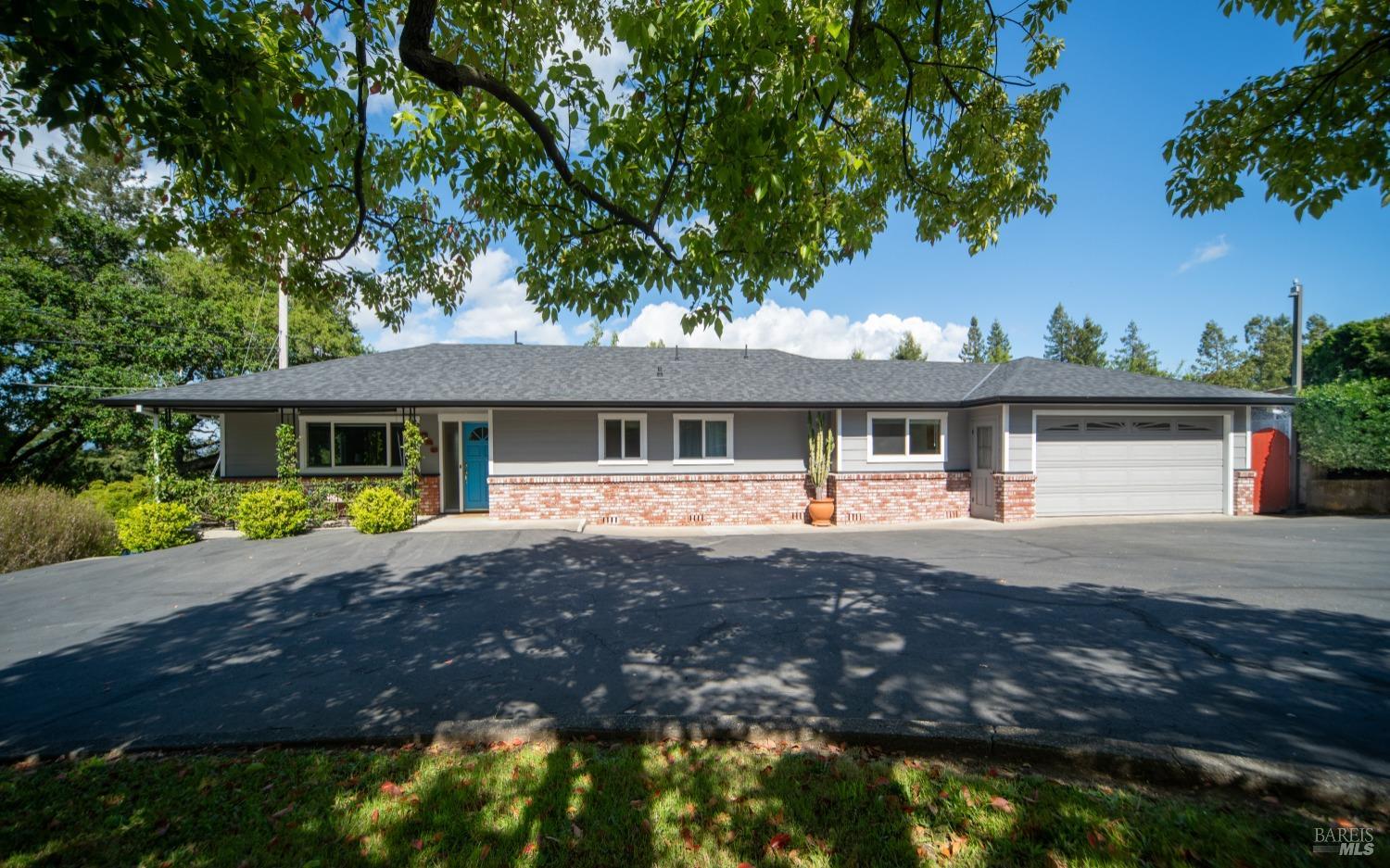 625 Sparkes Rd