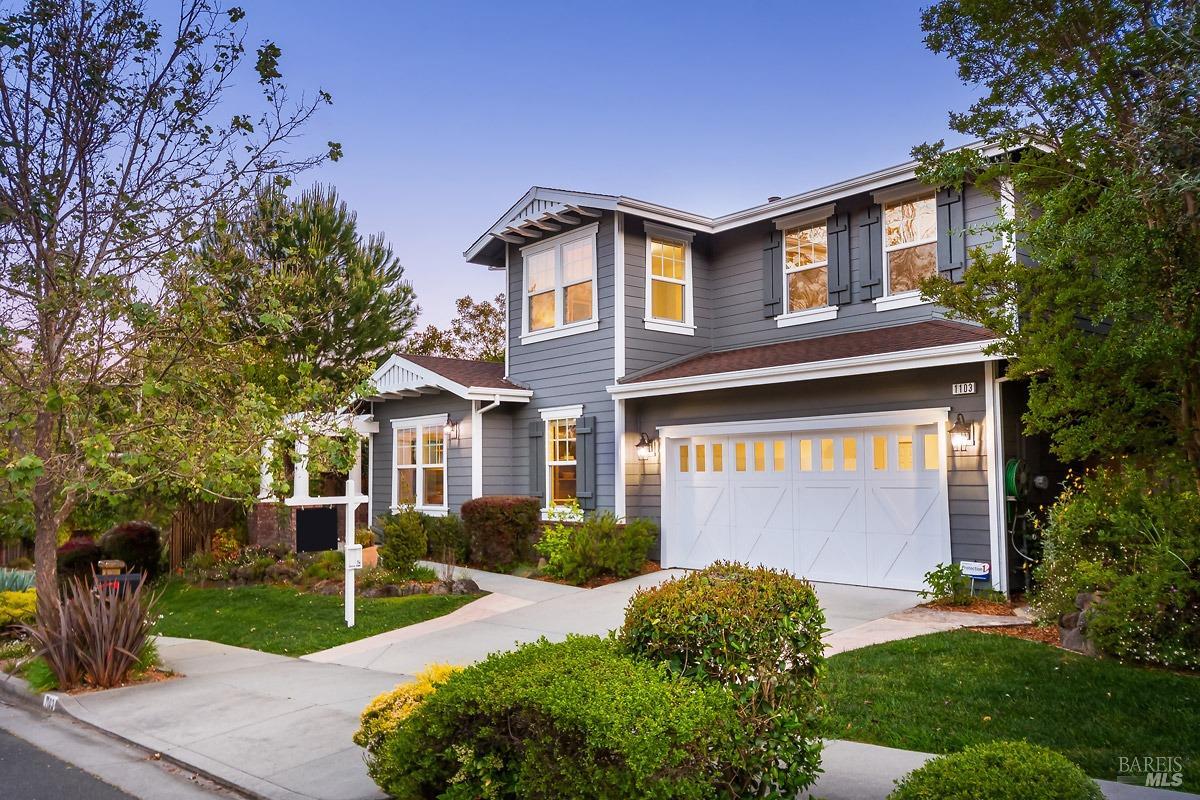 1103 Highland Dr