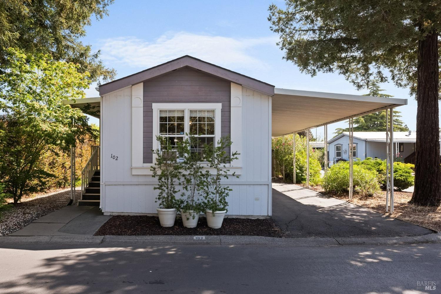 102 Petaluma Way