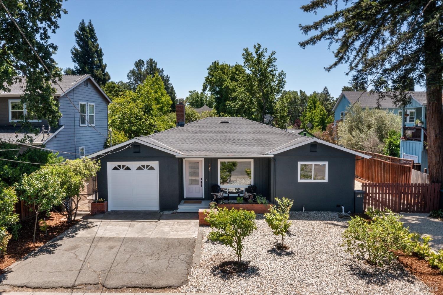 309-315 Arbor Ave