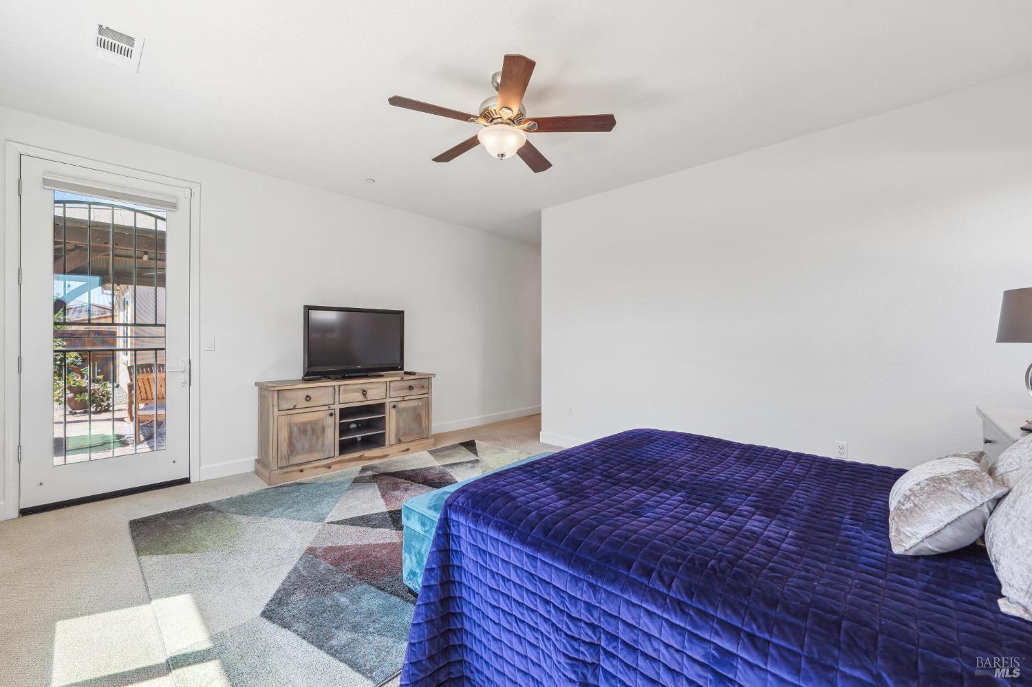 3054 Beckham Court