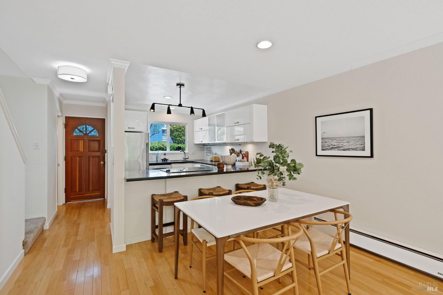 19 Pixley Ave #22