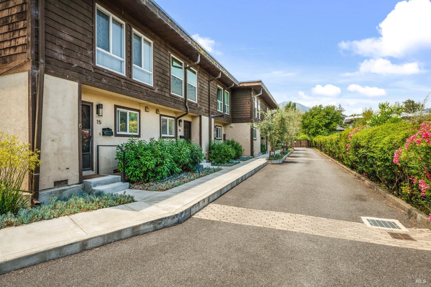19 Pixley Ave #22