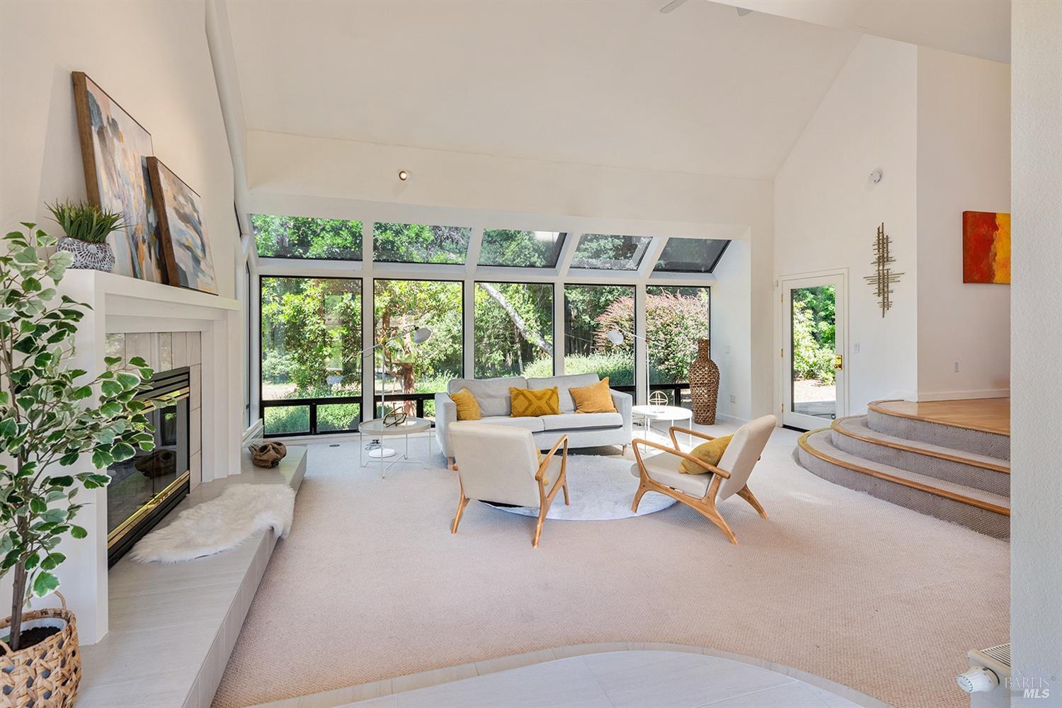 12430 Fiori Ln