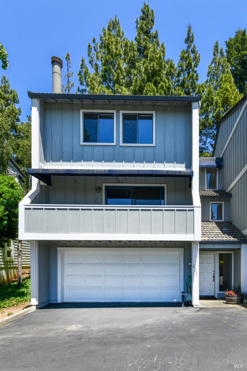111 Alice St