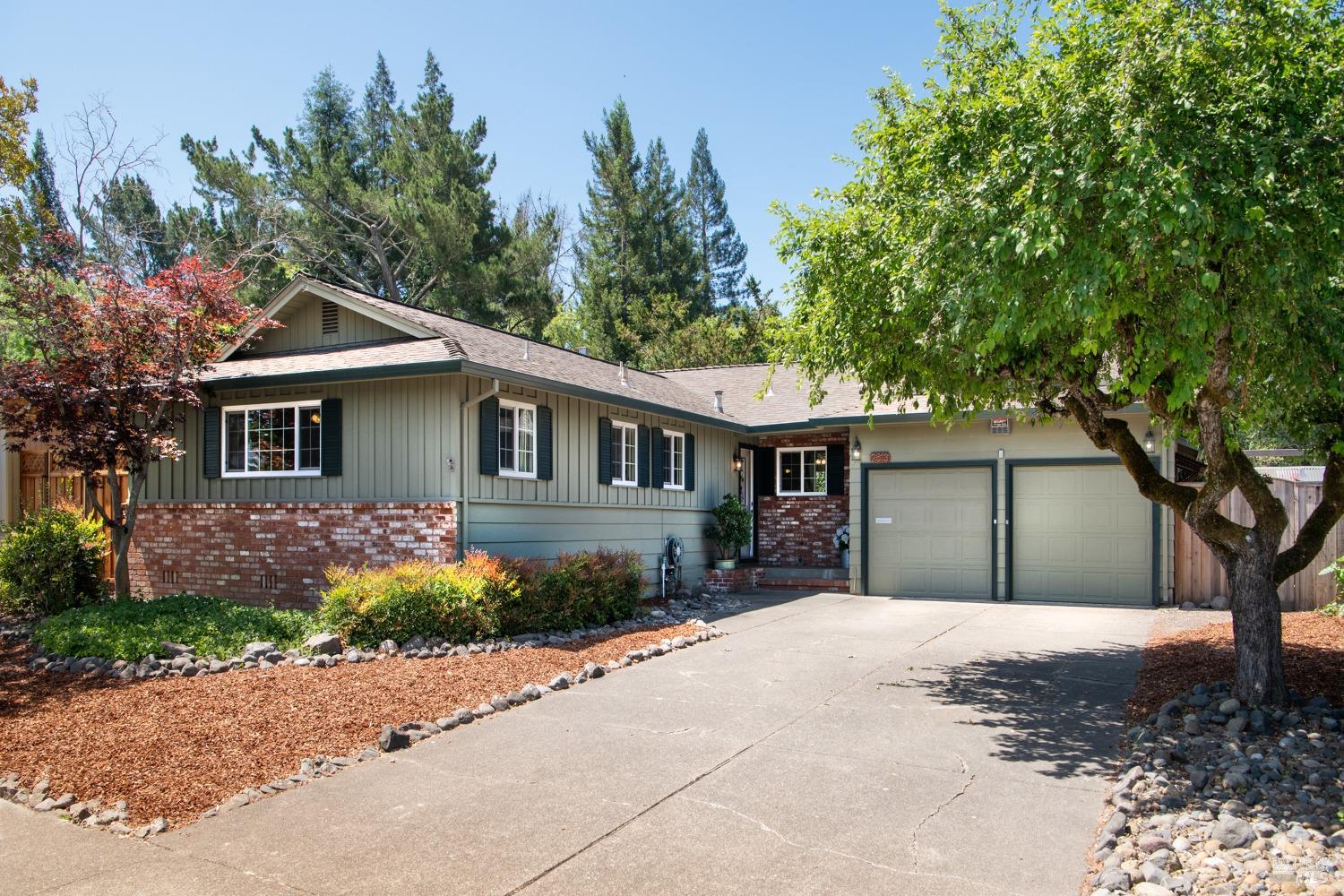 2513 Creekside Rd