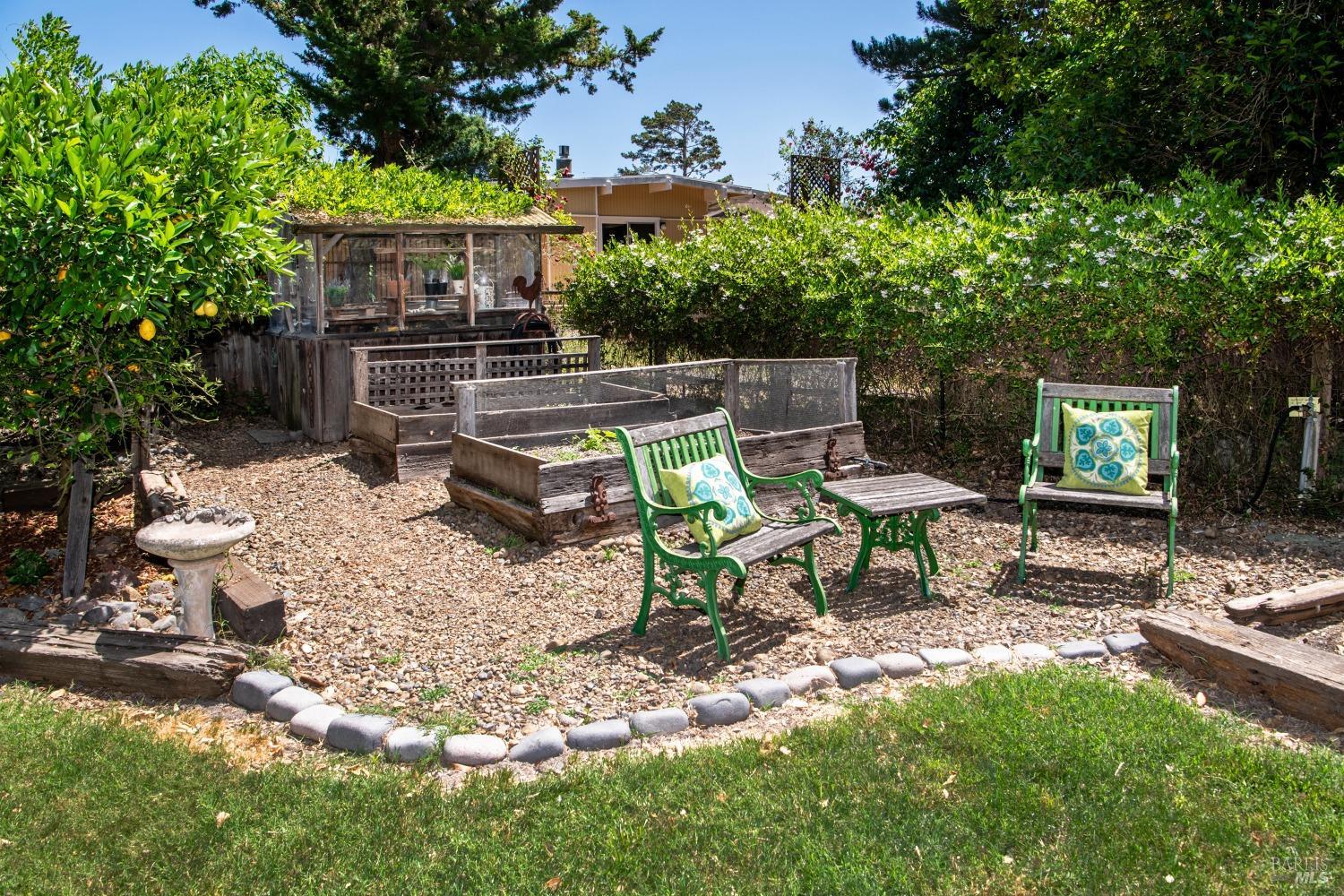 2513 Creekside Rd