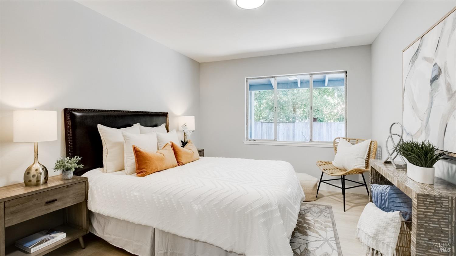 307 Ellen Ct