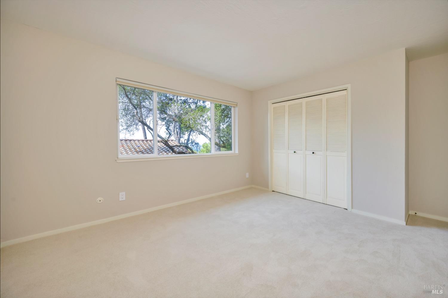 3600 Holly Ridge Dr