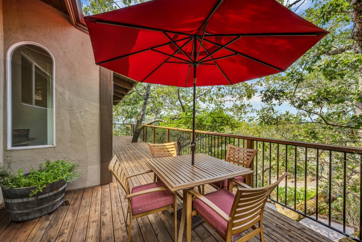 3600 Holly Ridge Dr