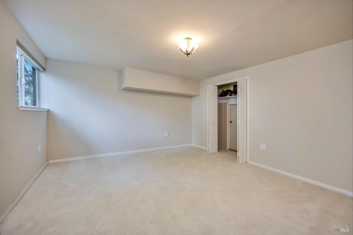 3600 Holly Ridge Dr