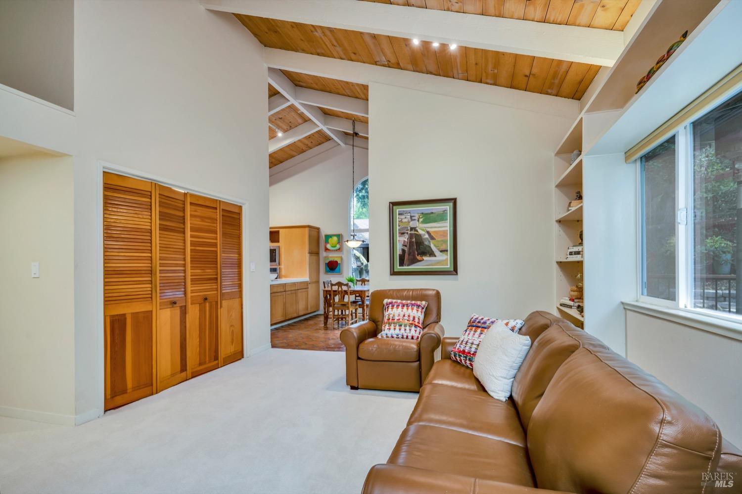 3600 Holly Ridge Dr