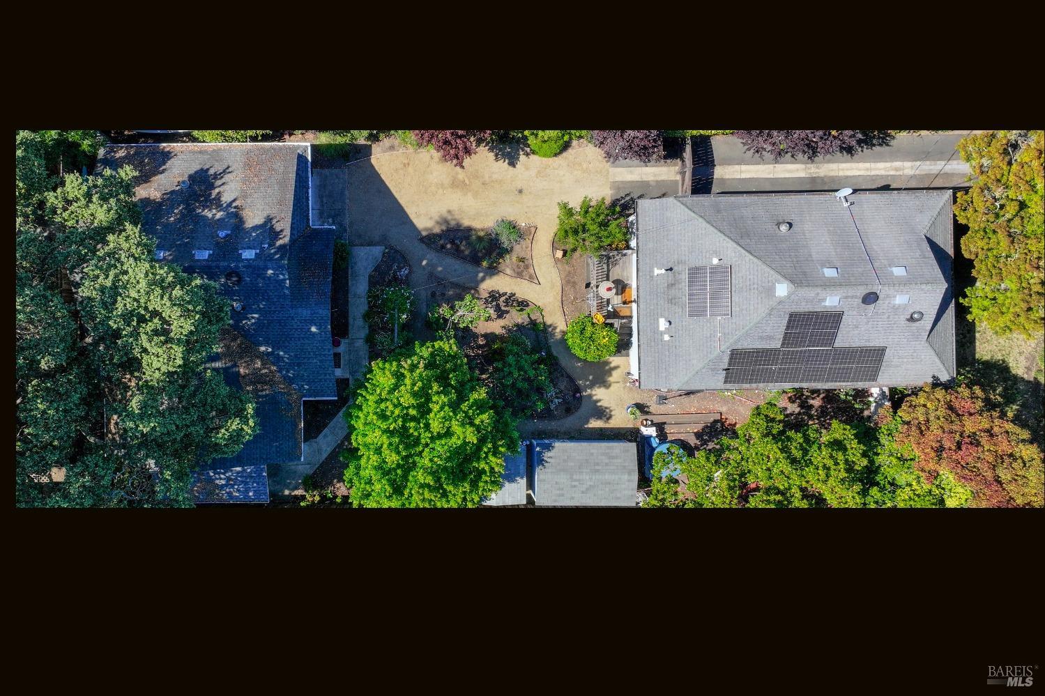 909 Wright St