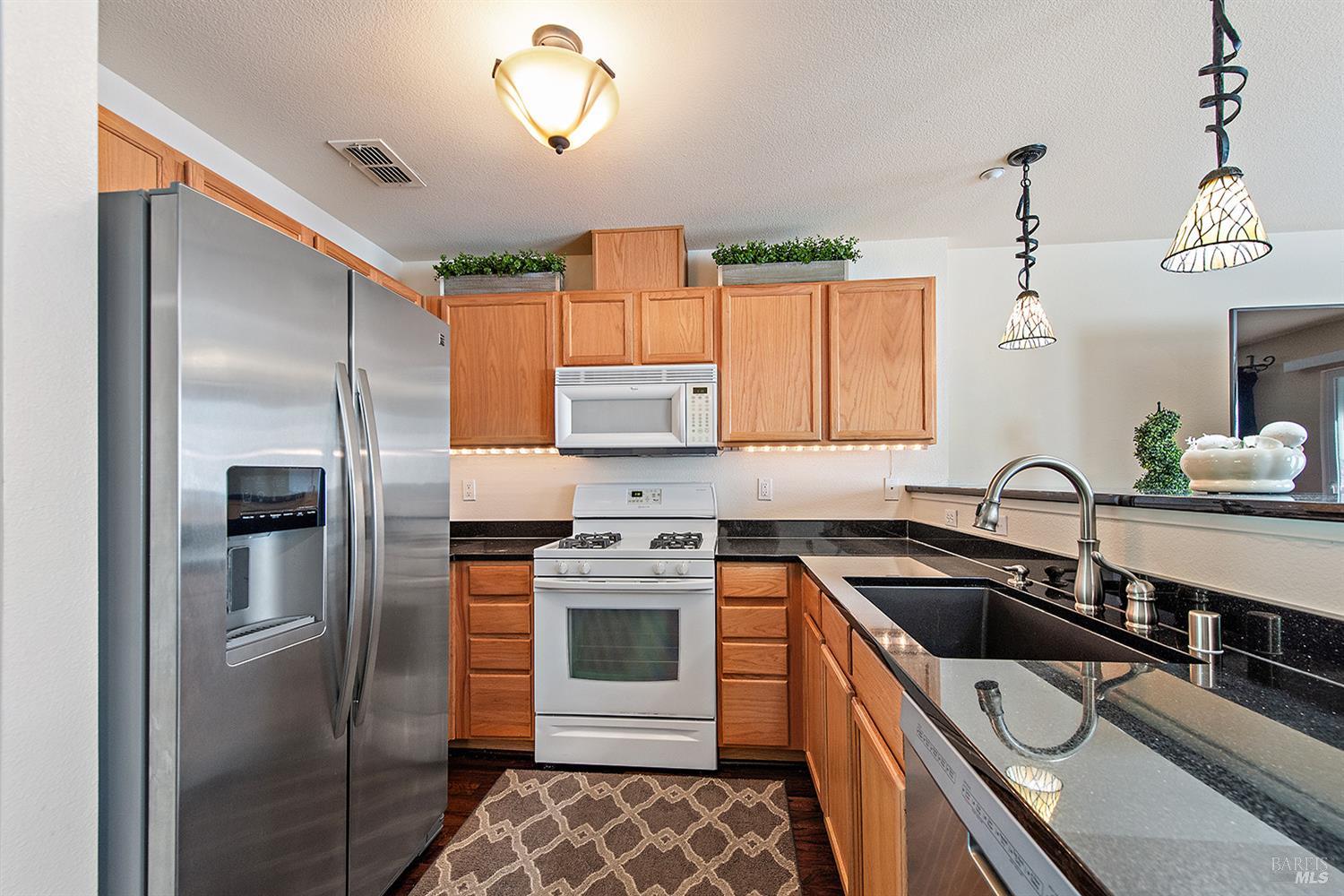 24 Kelly Dr