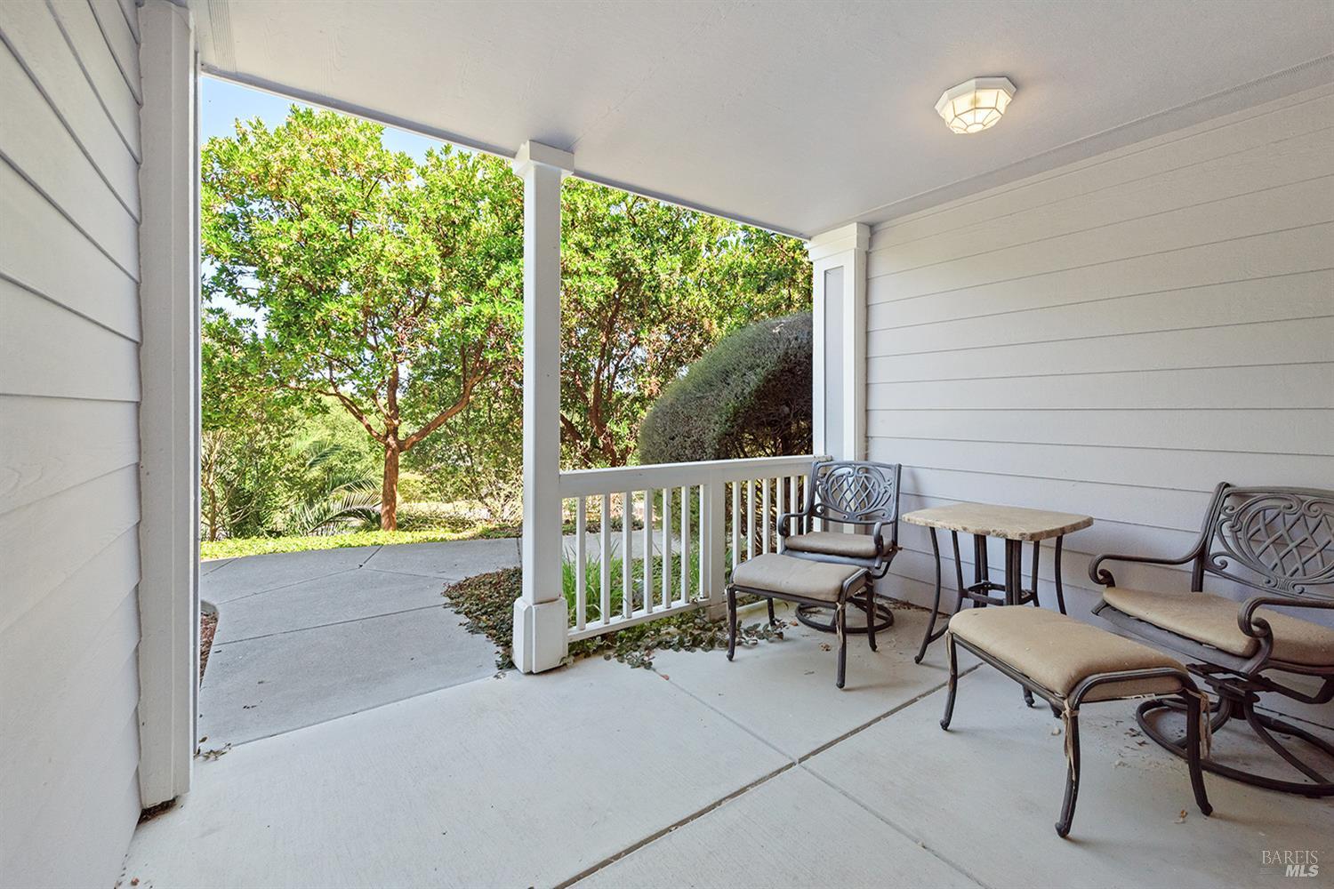 24 Kelly Dr