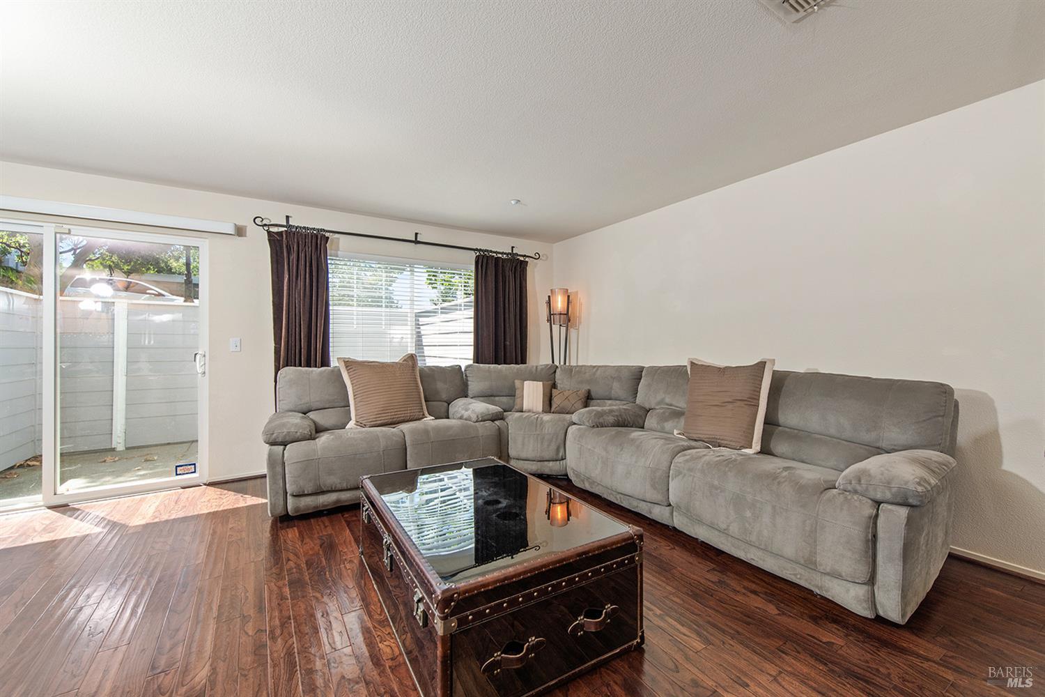 24 Kelly Dr