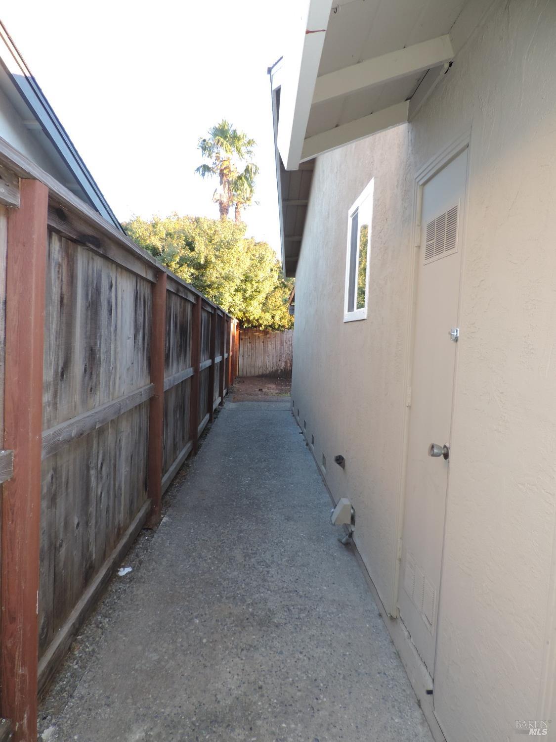 675 Matson Dr