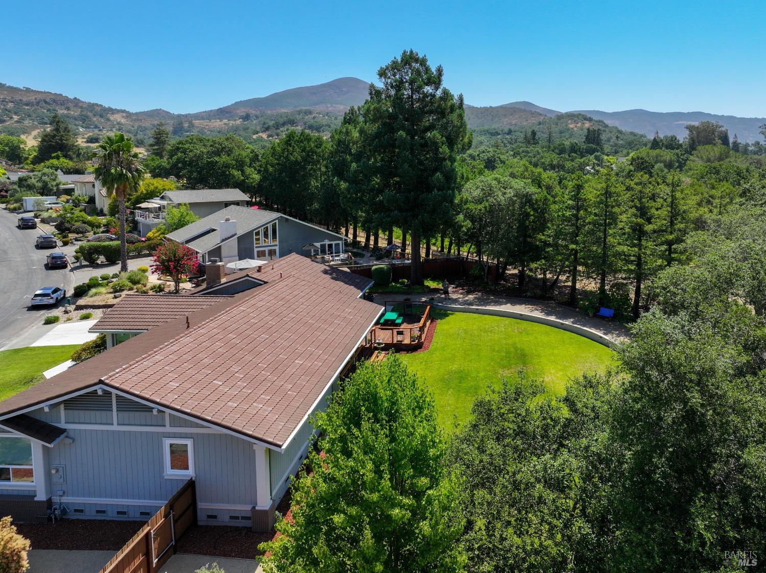 233 Saint Andrews Dr