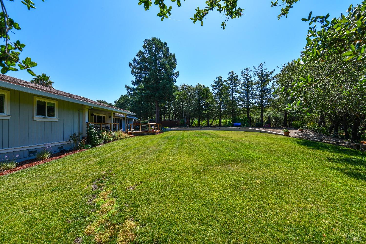 233 Saint Andrews Dr