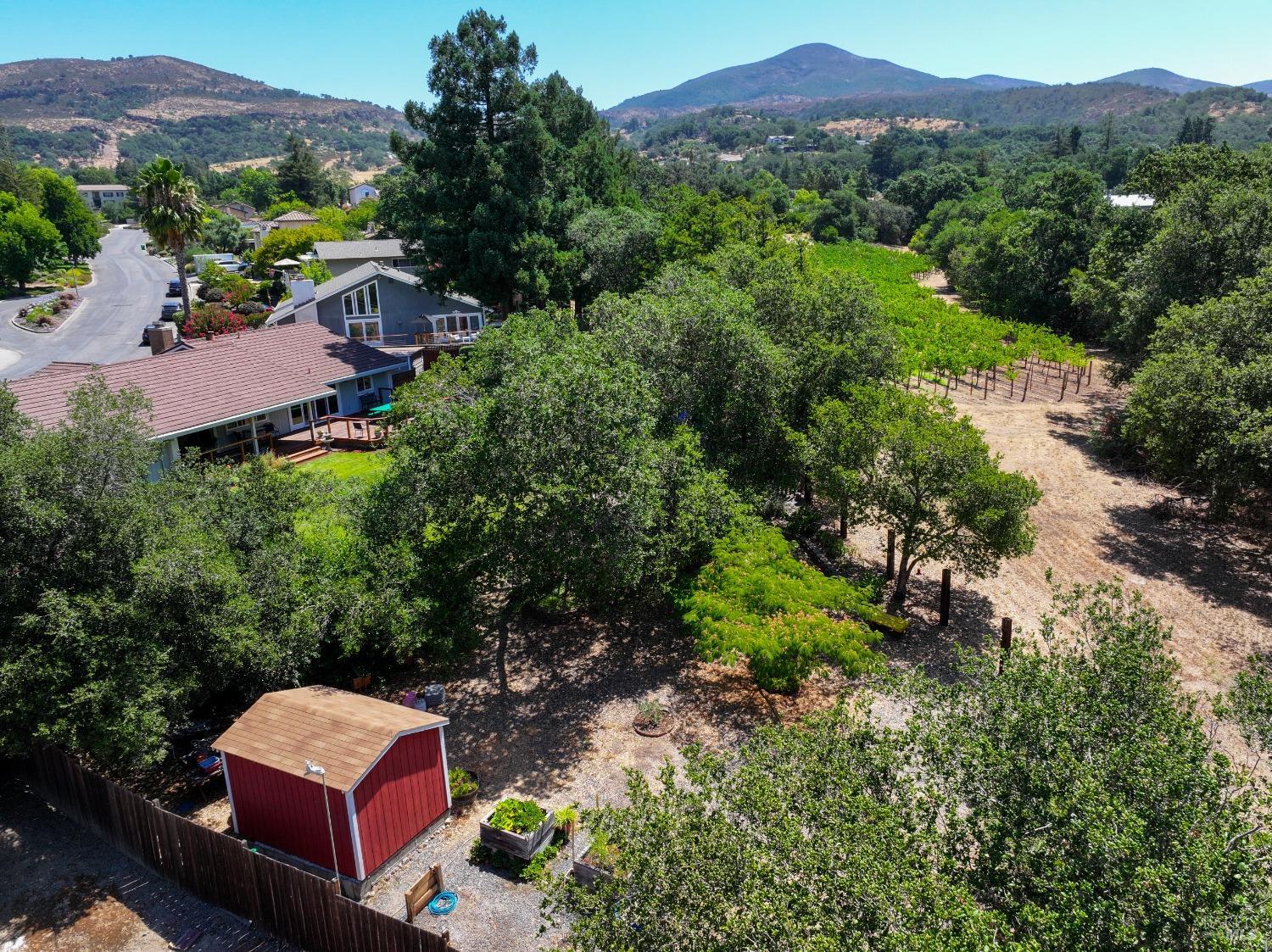 233 Saint Andrews Dr