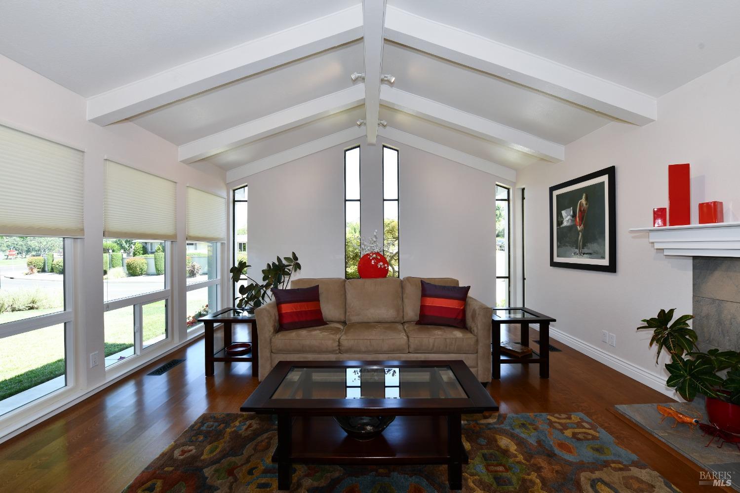 233 Saint Andrews Dr