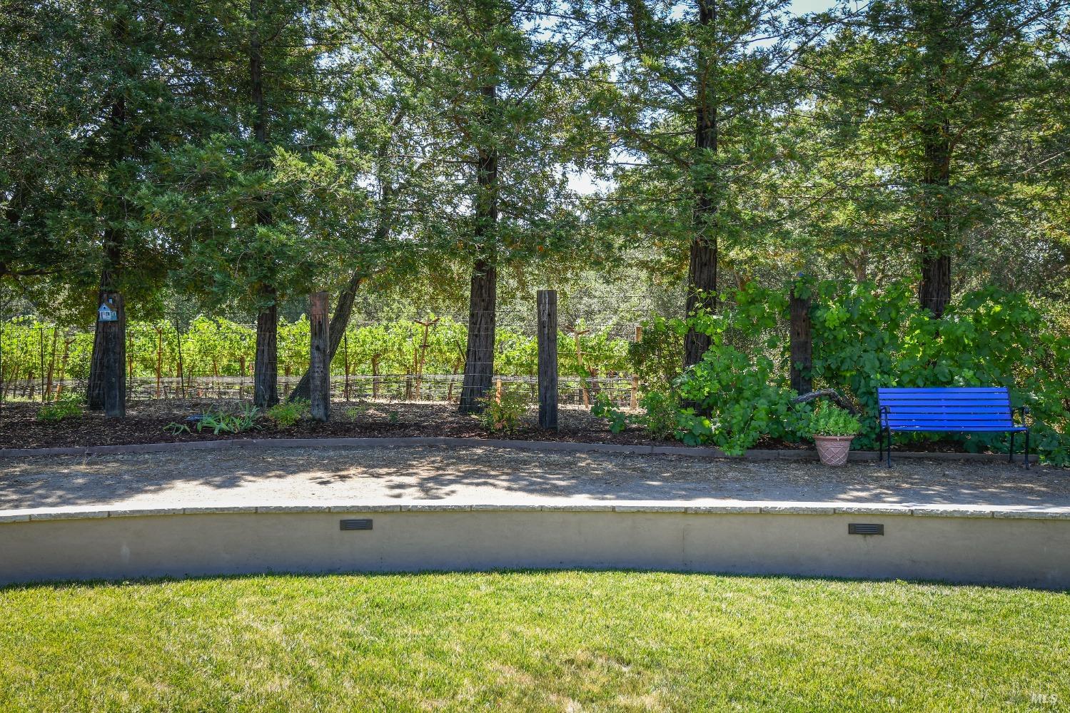 233 Saint Andrews Dr