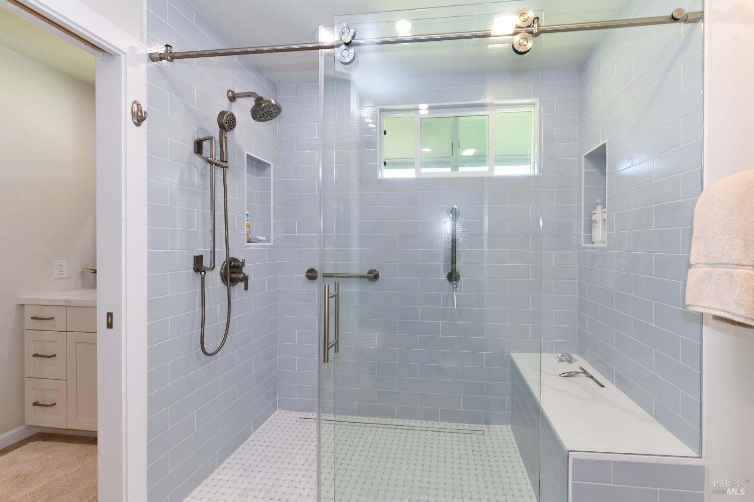 233 Saint Andrews Dr