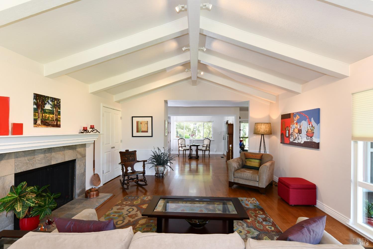 233 Saint Andrews Dr