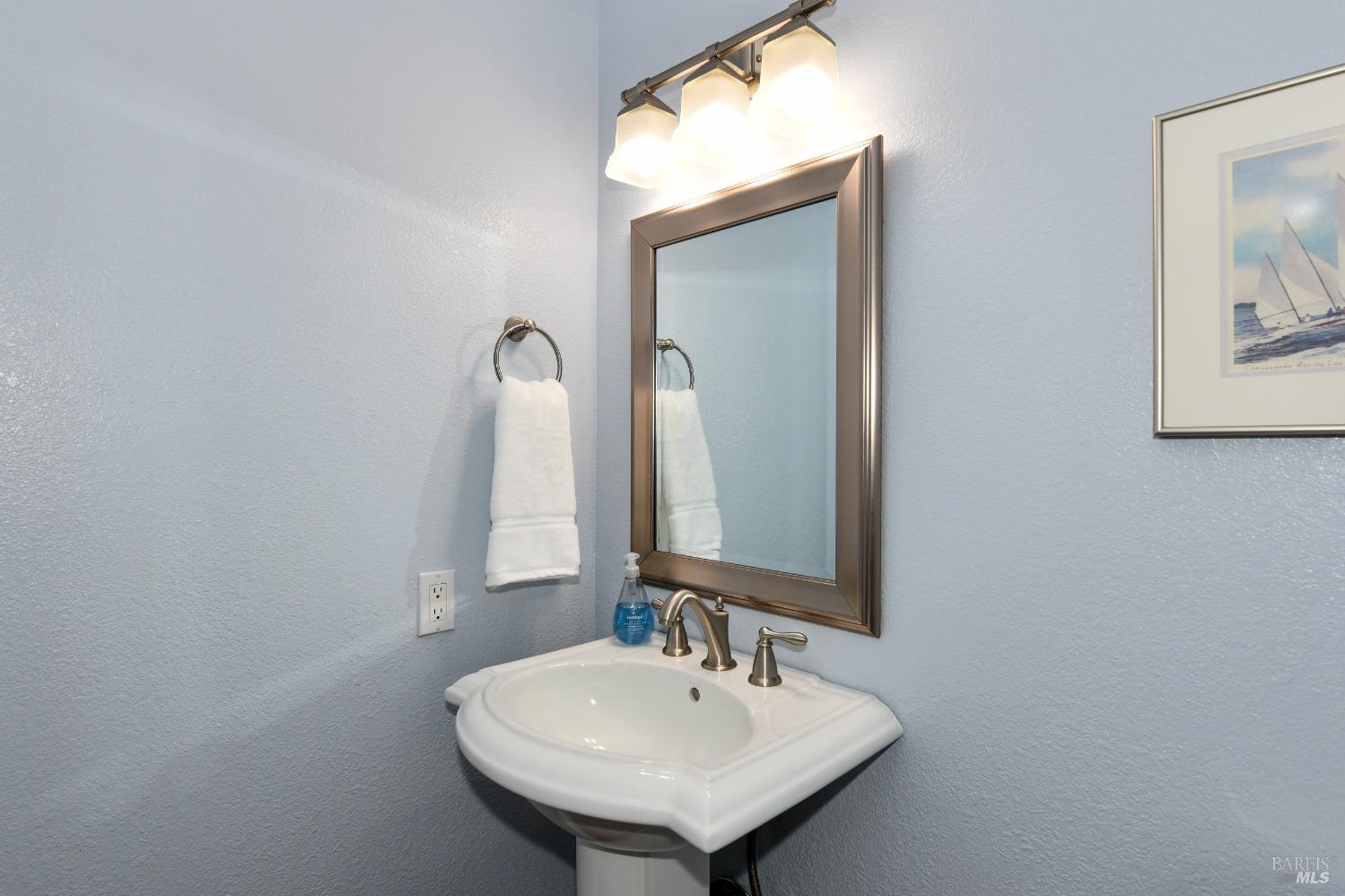 233 Saint Andrews Dr