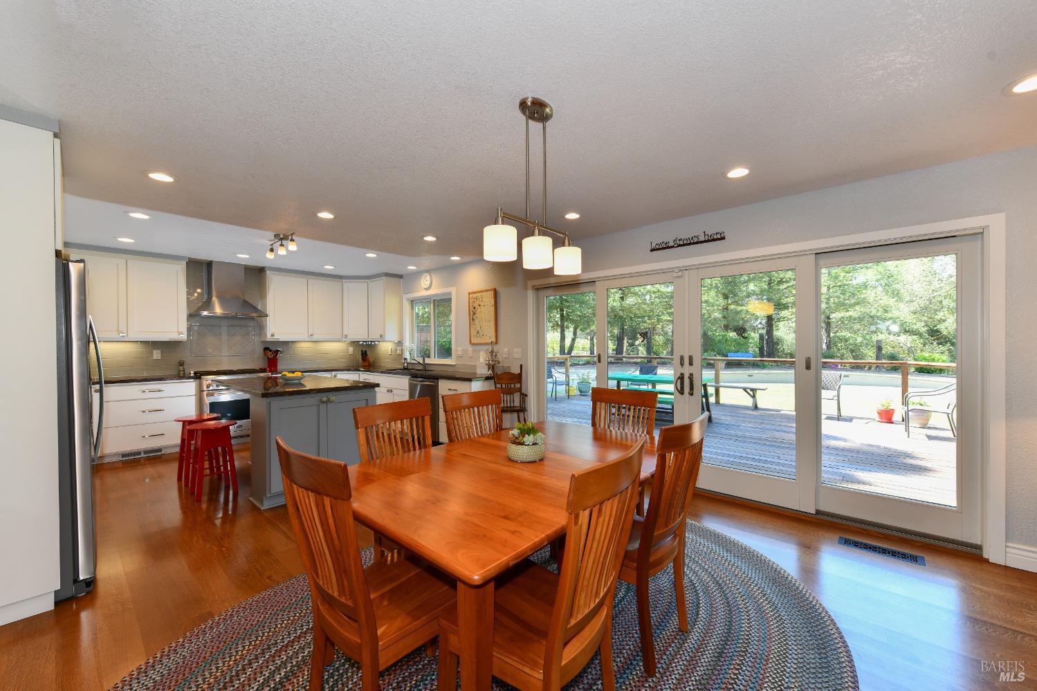 233 Saint Andrews Dr