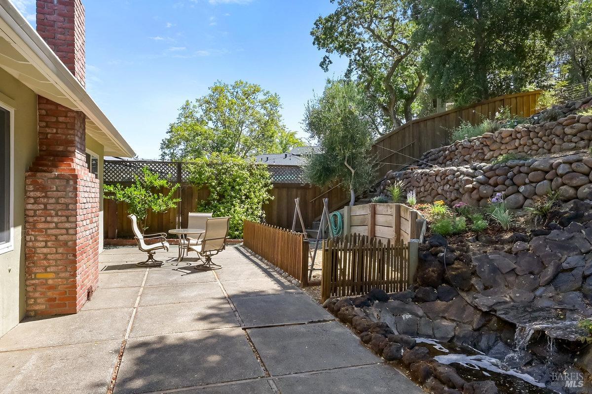 15 Harding Dr