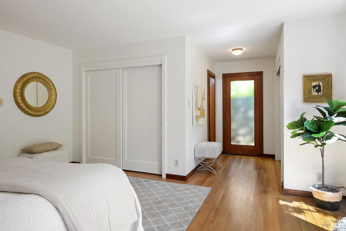 201 Van Winkle Dr