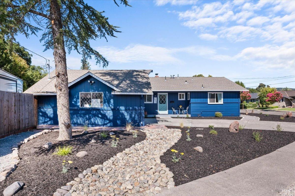1914 Fallen Leaf Dr