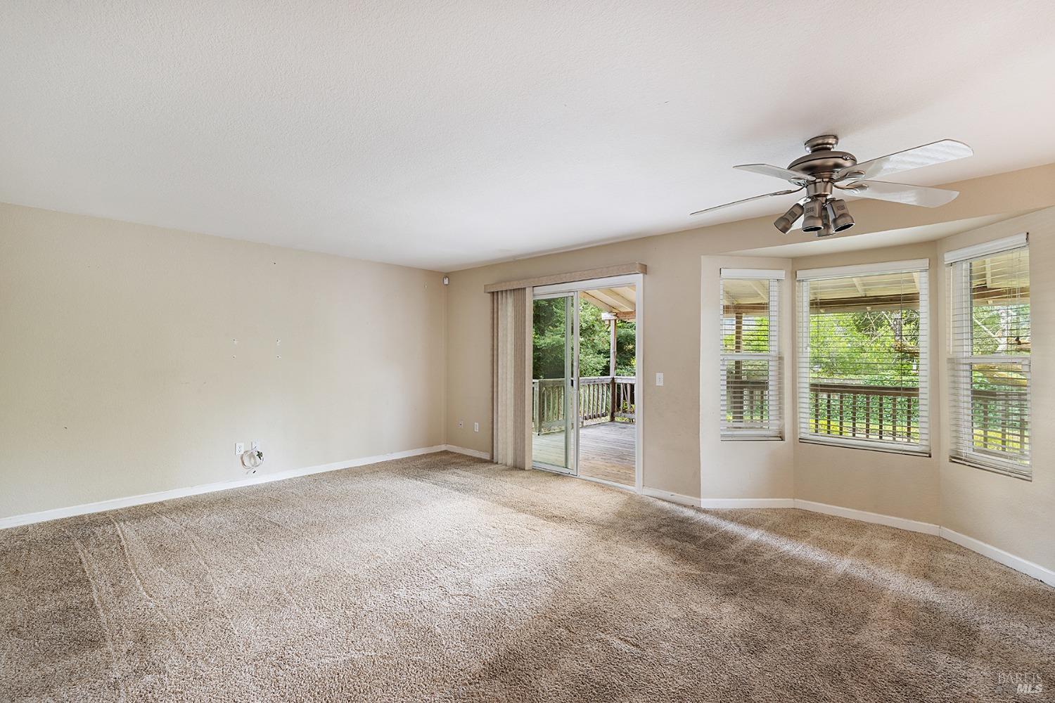 5720 Los Alamos Ct