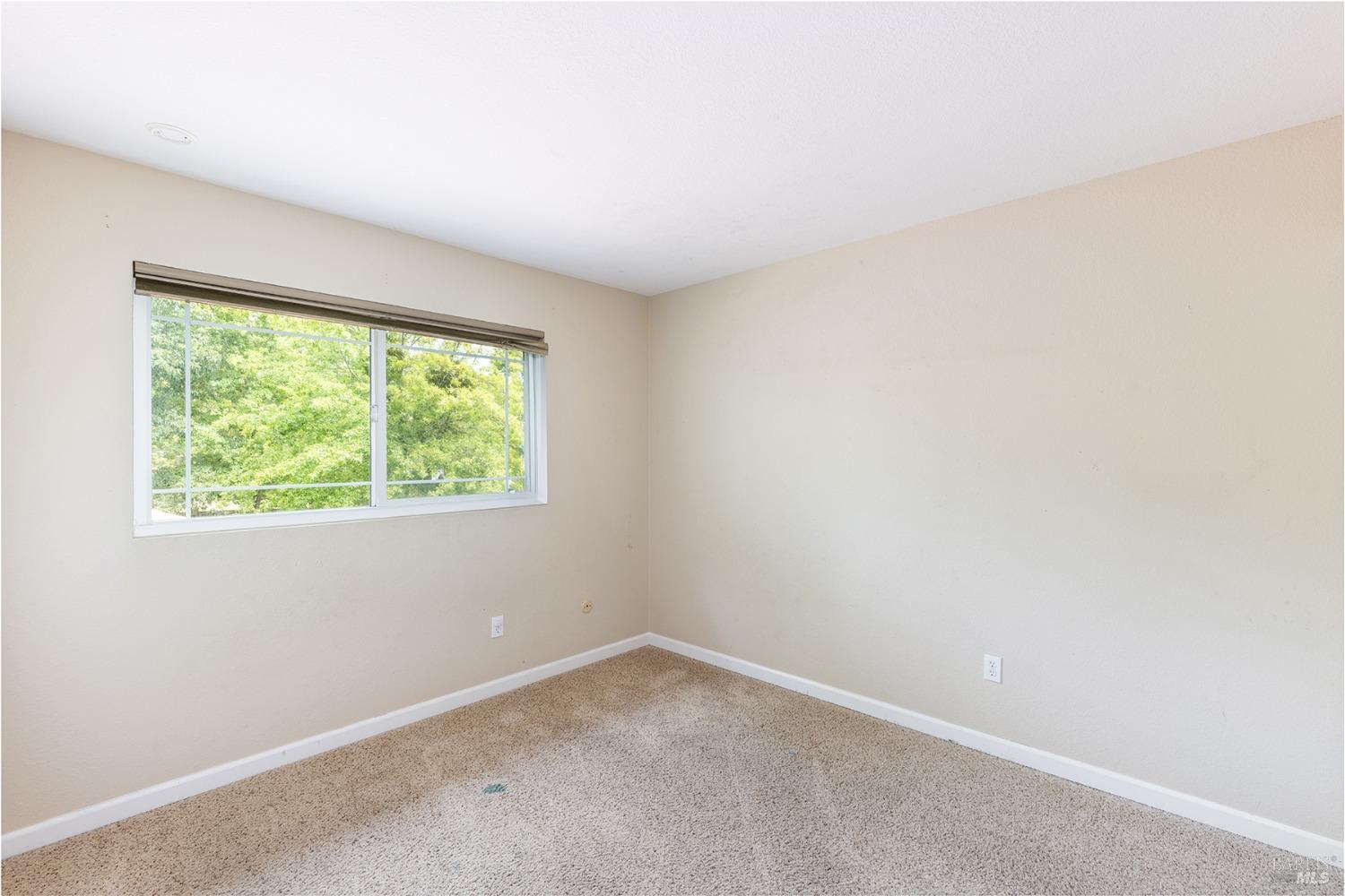5720 Los Alamos Ct