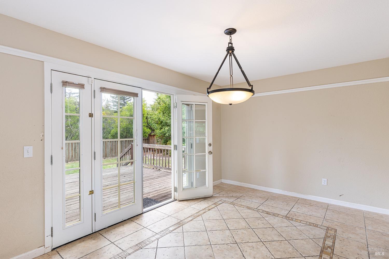 5720 Los Alamos Ct