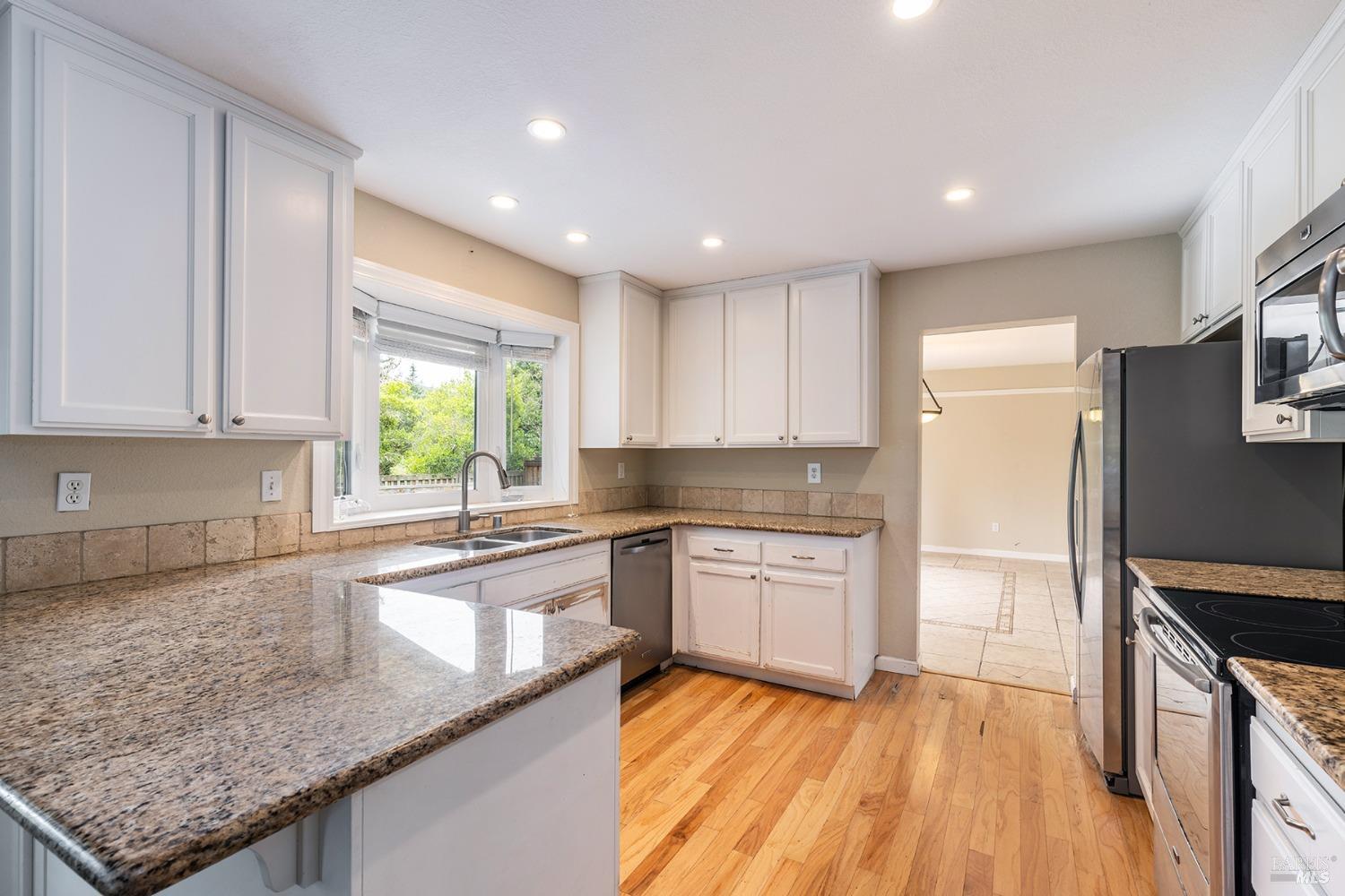 5720 Los Alamos Ct